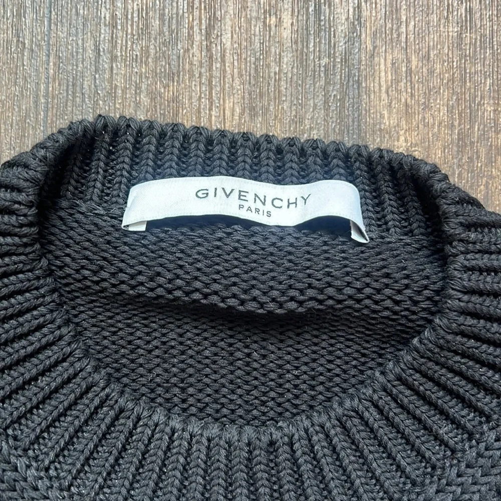 Givenchy Sweater - Picture 2 of 9
